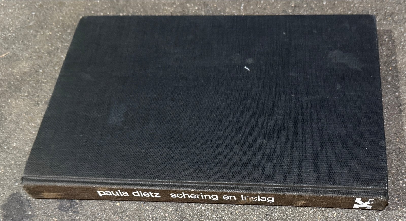 Paula Dietz - Schering en Inslag (Tweede herziene druk), Boeken, Ophalen of Verzenden, Gelezen, Overige onderwerpen