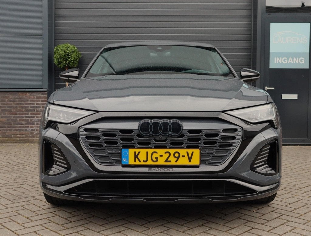 Audi Q8 e-tron 55 quattro S Edition 115 kWh | 94% SOH | Pano, Auto's, Audi, Automaat, Zwart, Q8 e-tron, Leder
