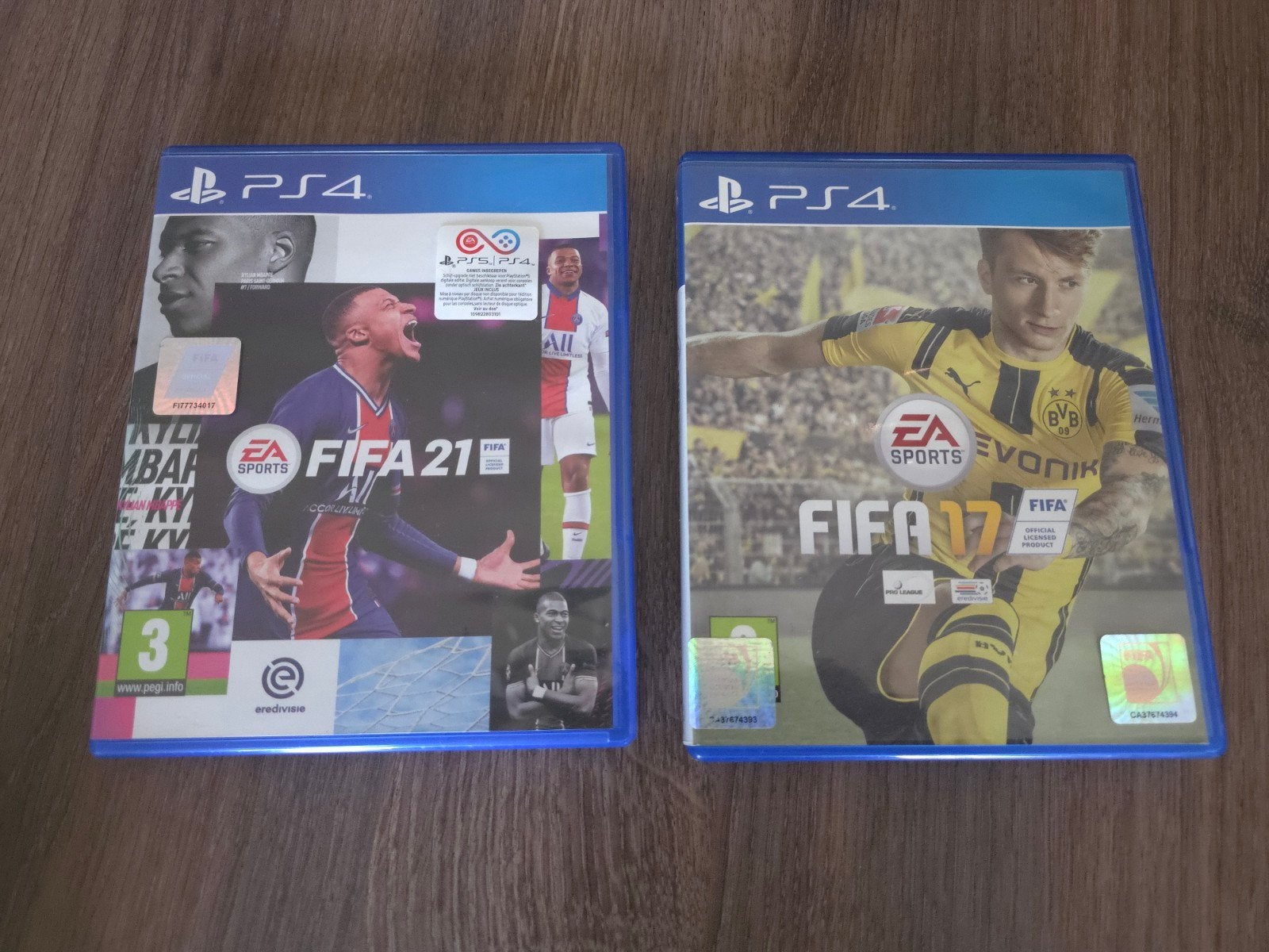 FIFA 21 en FIFA 17 PS4 - Voetbalgames voor PlayStation 4, Gebruikt, Ophalen of Verzenden, Eén computer, Sport