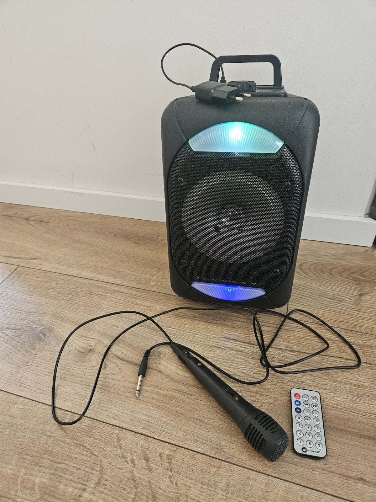 N-GEAR The Flash 610 Draagbare Bluetooth Speaker, Ophalen of Verzenden, Gebruikt, Complete set
