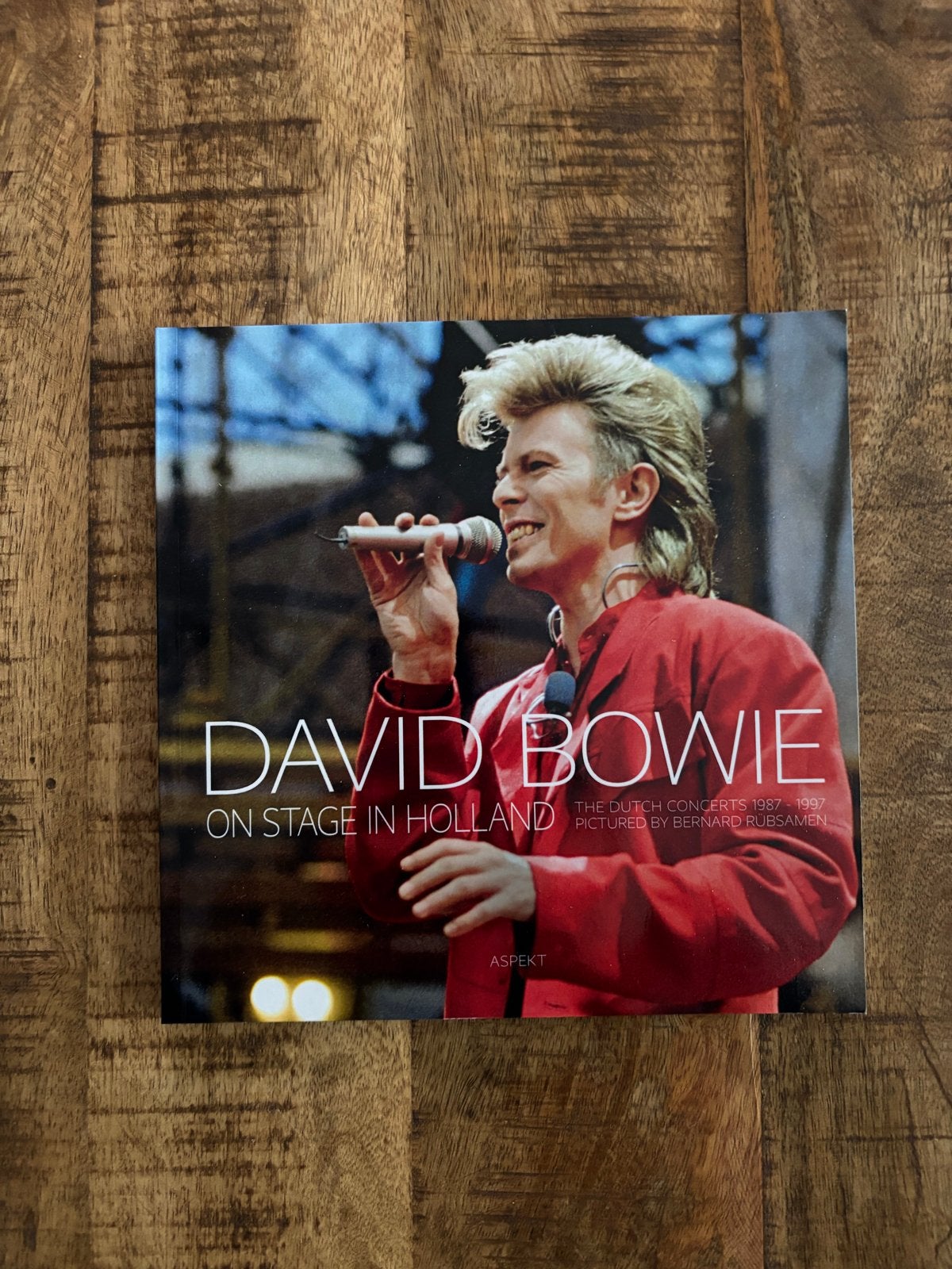 David Bowie On Stage In Holland - Boek, Ophalen of Verzenden, Zo goed als nieuw, Artiest