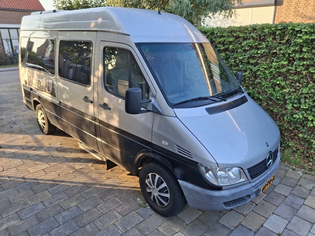 Mercedes-Benz Sprinter Buscamper 2005 - Comfortabel & Ruim, Koelkast, Airbags, Tot en met 2, Particulier