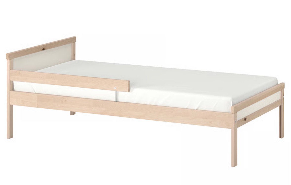 Peuterbed Sniglar + matras en toebehoren, Ophalen, 70 tot 85 cm, 140 tot 160 cm, Zo goed als nieuw