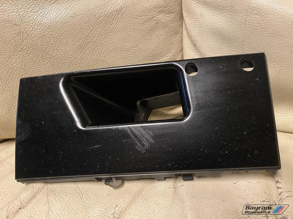 Bmw E34 afdekkapje sleepoog front 5-serie M5 afdekkap, Gebruikt, -, -, Ophalen of Verzenden