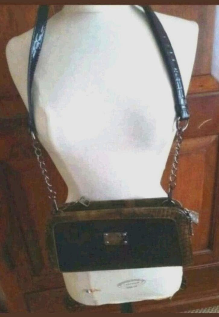 Nieuwe zwart met taupe kroko laktas/clutch van Bullagi, Verzenden, Nieuw, Zwart, Schoudertasje