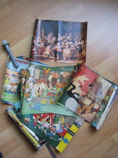 Donald Duck tijdschrift posters vintage ruim 20 stuks, Verzamelen, Posters, Ophalen of Verzenden, Gebruikt, A1 t/m A3