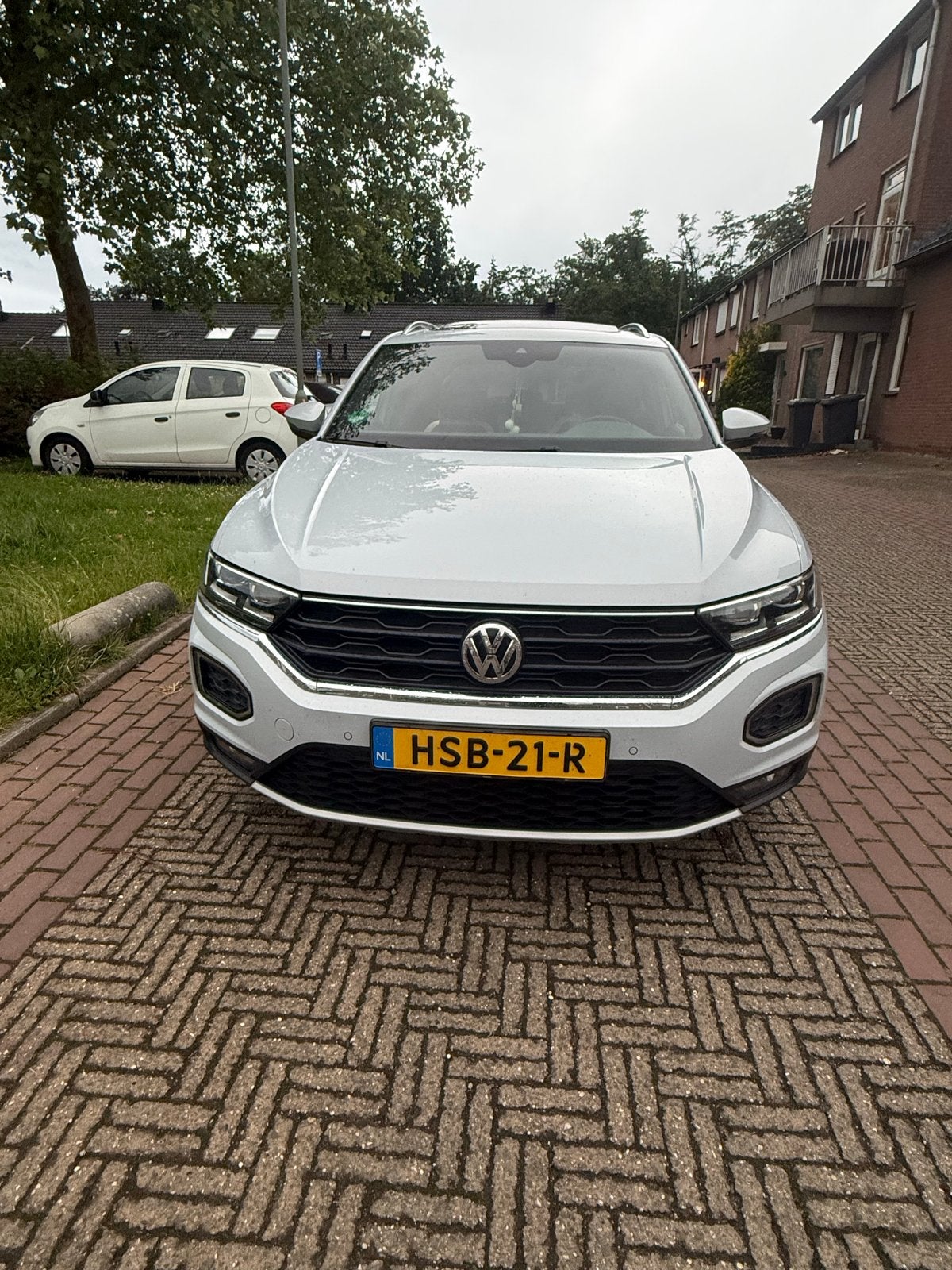 Volkswagen T-Roc 2.0 TSI 190pk 4Motion 7-DSG 2018 Grijs, Automaat, 15 km/l, 1984 cc, Vierwielaandrijving