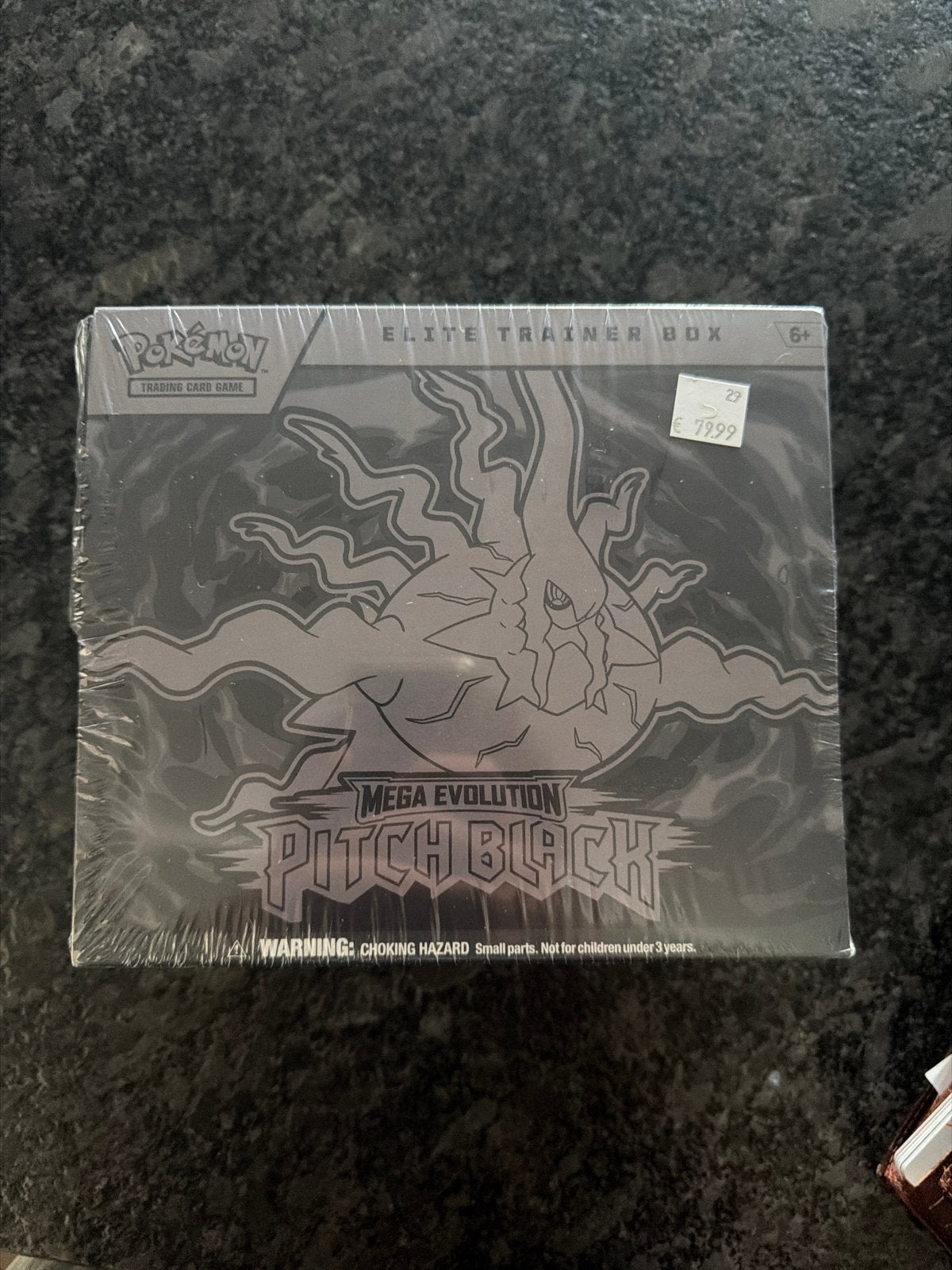 Pokémon Mega Evolution Pitch Black Elite Trainer Box ETB, Ophalen of Verzenden, Nieuw, Boosterbox