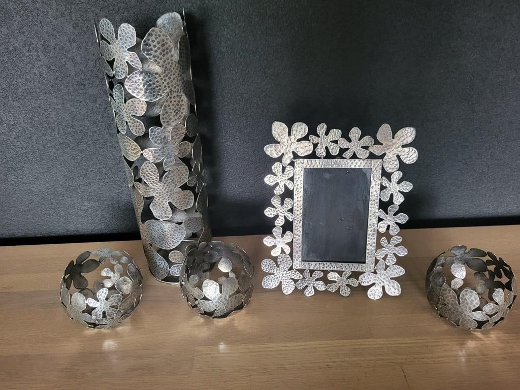 Decoratiestoffen metaal metalen bloemen, zilver grijs, Ophalen of Verzenden