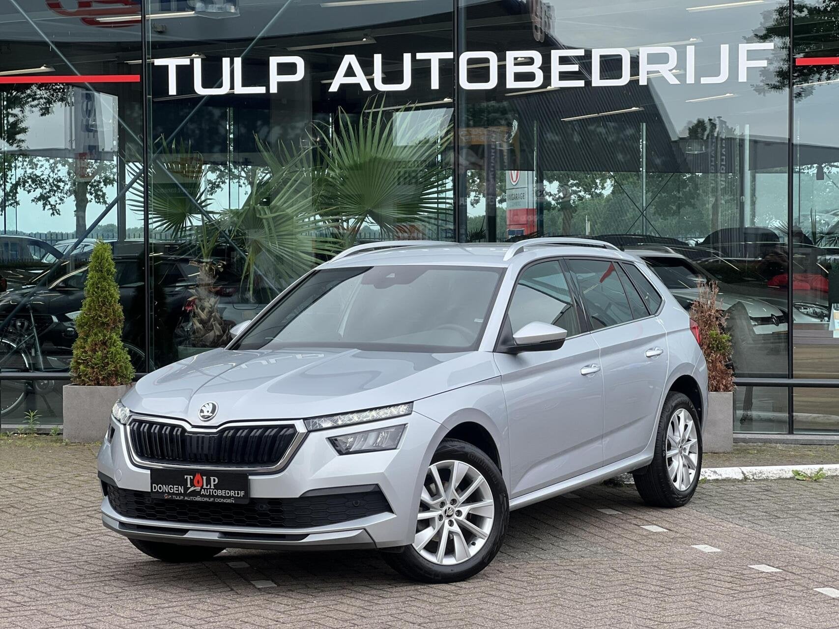 Skoda Kamiq 1.0 TSI Automaat sportstoelen stoelverw, Stof, Zwart, 1156 kg, Bedrijf