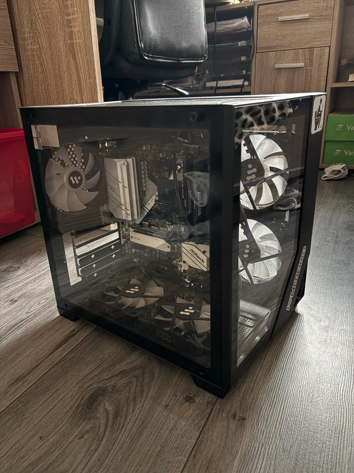 Gaming pc onderdelen verkopen, Computers en Software, Desktop Pc's, Gebruikt, Ophalen of Verzenden, Gaming, Met videokaart