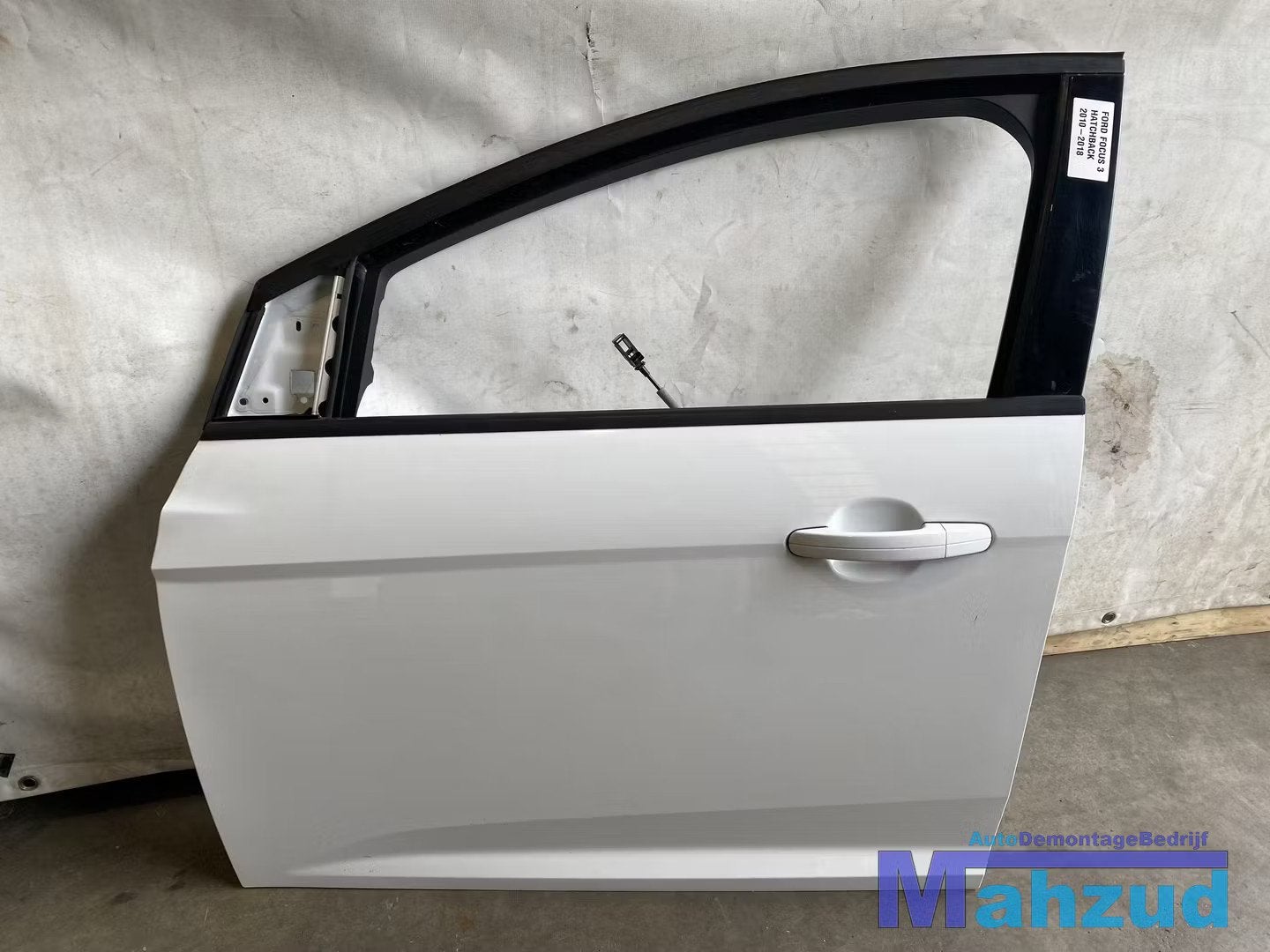 FORD FOCUS 3 Hatchback wit links voor deur portier 2010-2018, Auto-onderdelen, Gebruikt, Deur, Info@ford.com, Voor
