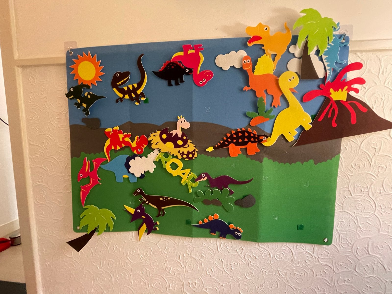 Dinosaurus Viltbord met Figuren - Educatief Speelgoed, Ophalen, Gebruikt, Knutselen