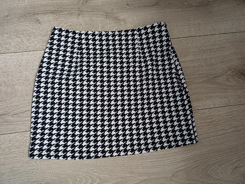 Nieuwstaat zwart wit rokje Shein mt 38, Kleding | Dames, Rokken, Maat 38/40 (M), Zwart, Ophalen of Verzenden, Zo goed als nieuw