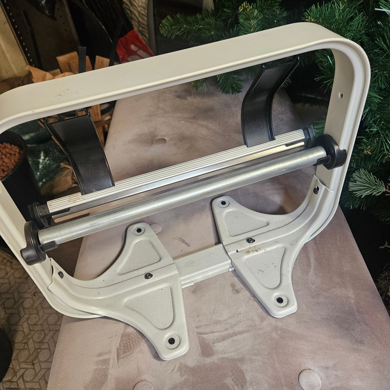 GESCHENK PAPIER ROL HOUDER, Ophalen, Nieuw, Bumper