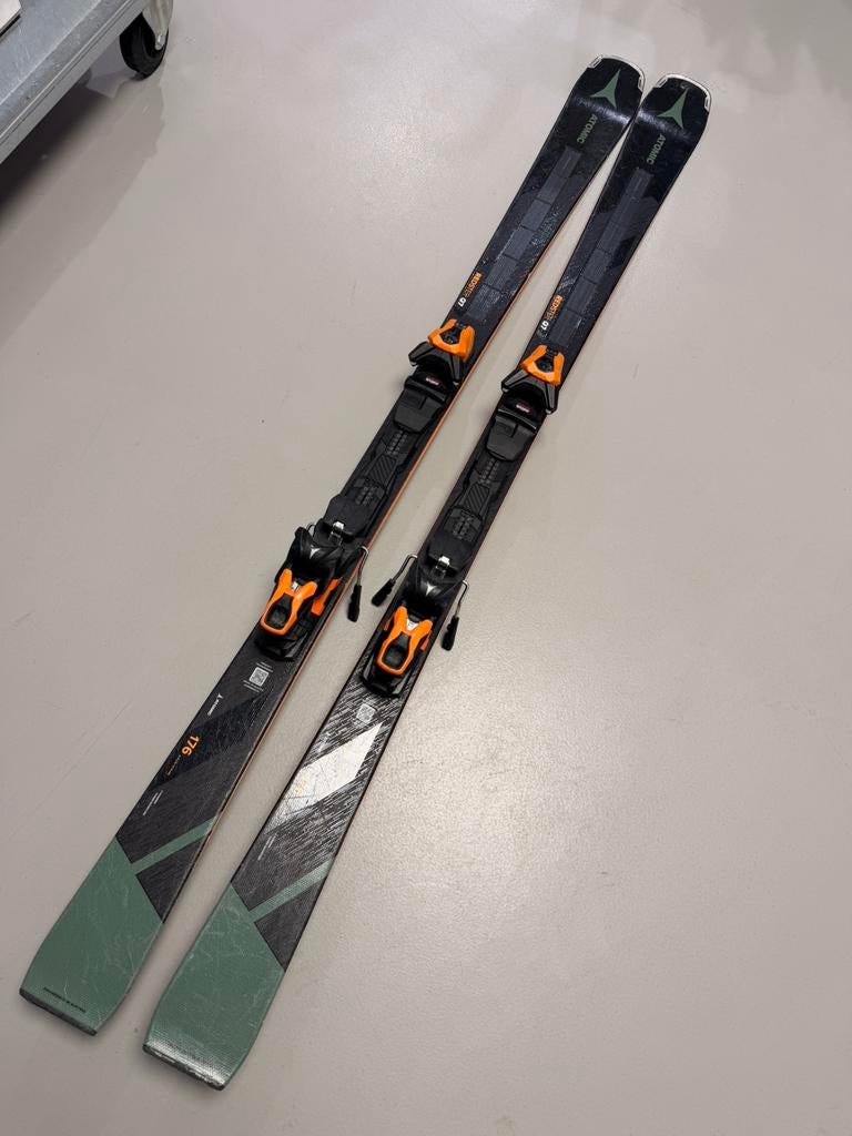 ATOMIC REDSTER Q7 + REVOSHOCK C + MI 12 bindingen 176cm, Altenmarkt, 160 tot 180 cm, Gebruikt, Info@baumsport.nl