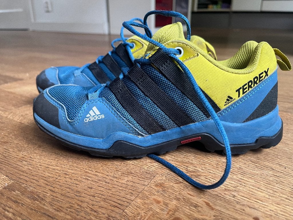 wandelschoenen Adidas terrex kind maat 35, Ophalen, Adidas, Gebruikt, Jongen of Meisje
