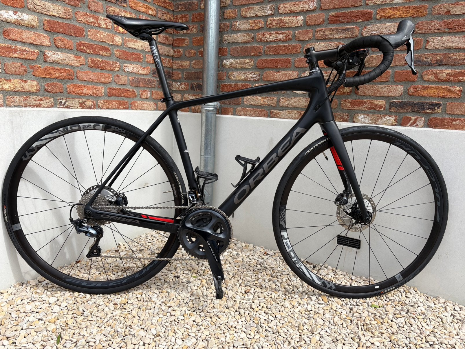 Orbea AVANT M20TEAM-D Ultegra 2018 racefiets in nieuwstaat, 28 inch, Carbon, Zo goed als nieuw, Meer dan 20 versnellingen