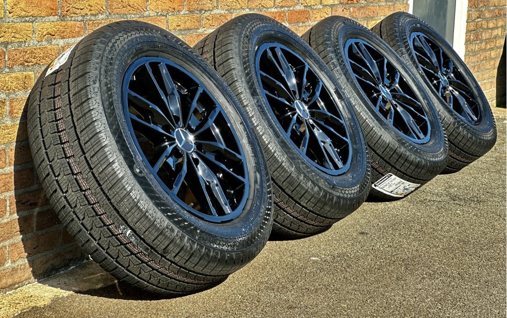 Mercedes Sprinter Crafter 18 inch velgen zwart verzwaard, Niet ingevuld, 18 inch, Bestelwagen, 255 mm