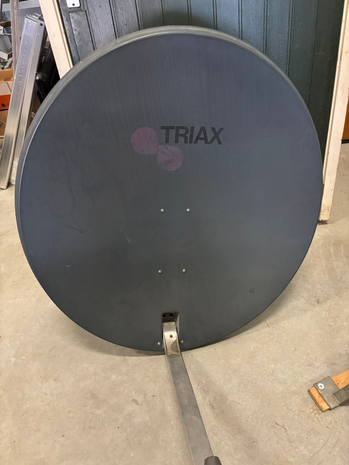 Diverse Triax schotels 60cm t/m 110cm, Audio, Tv en Foto, Schotelantennes, Ophalen, Gebruikt, (Schotel)antenne, Overige merken