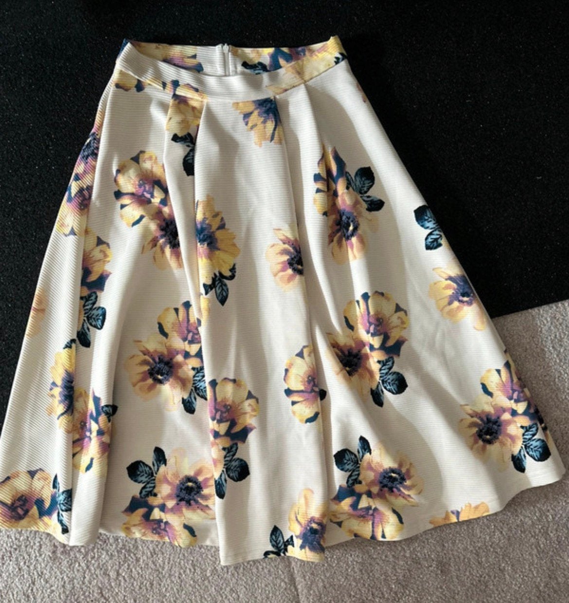 Midi rok A-lijn, Kleding | Dames, Rokken, Beige, Nieuw, Ophalen of Verzenden, Maat 36 (S)