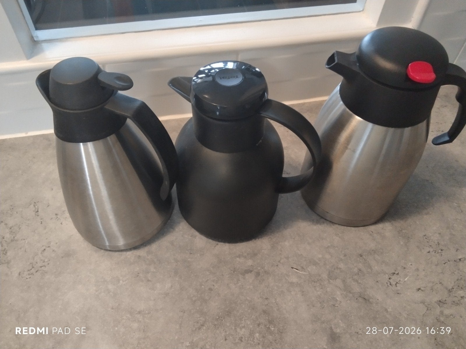 3x Thermoskan - RVS en Zwart - Diverse Maten, 1 tot 2 liter, Ophalen of Verzenden, Gebruikt, Rvs
