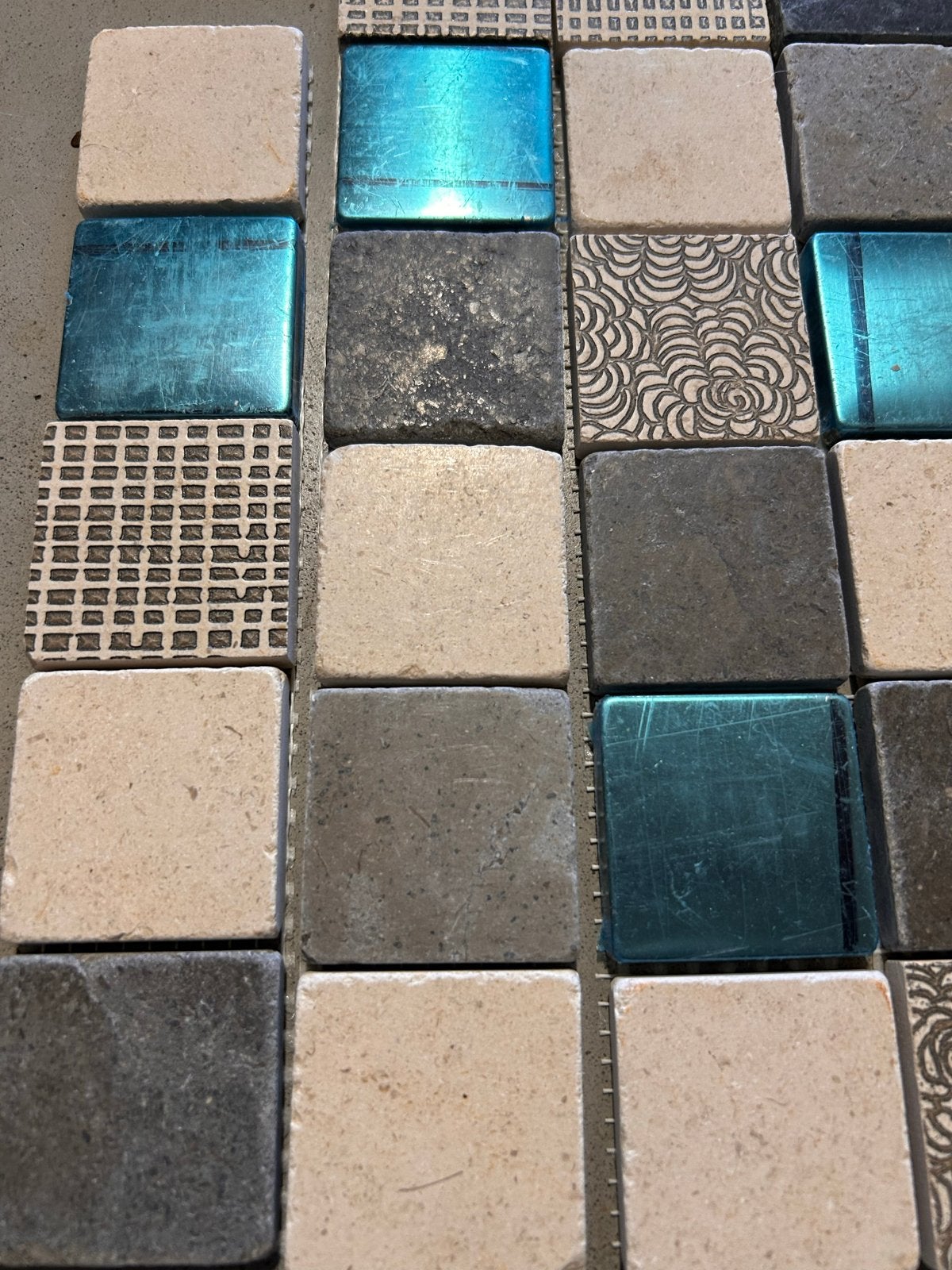 Decoratieve wandtegels: diverse materialen en kleuren, Overige materialen, Gebruikt, Wandtegels, Ophalen of Verzenden