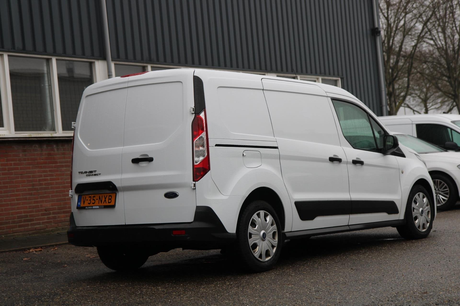 Ford Transit Connect 1.5 EcoBlue L2 Trend 120PK Camera / sto, Voorwielaandrijving, 1390 kg, Stof, Gebruikt