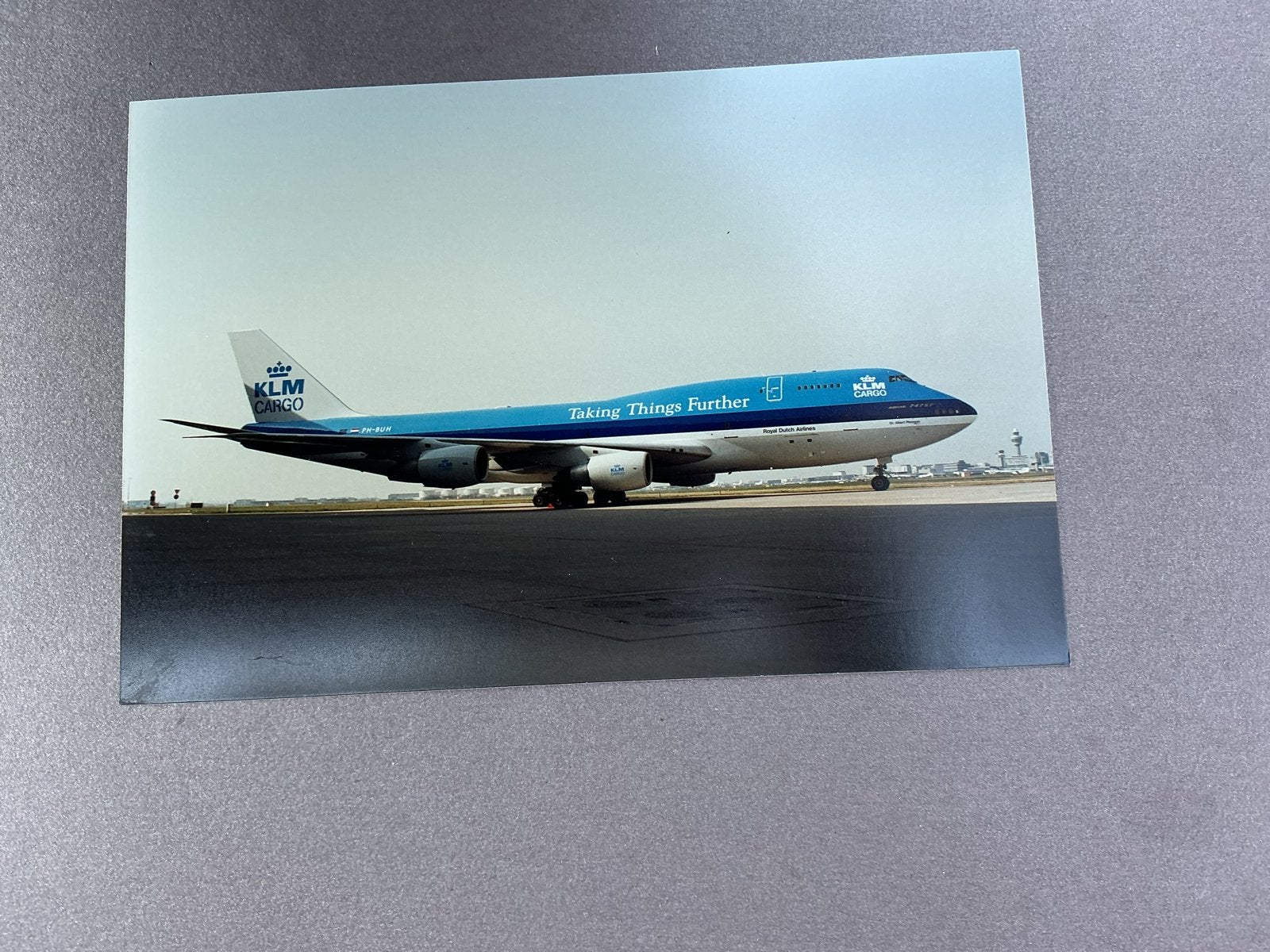 KLM Cargo Boeing 747 Foto - 'Taking Things Further', Verzenden, Zo goed als nieuw, Kaart, Foto of Prent