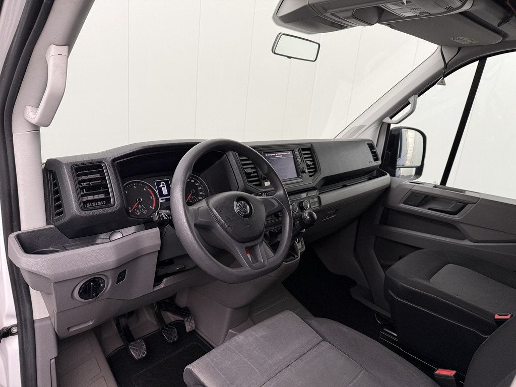 Volkswagen Crafter 2.0TDI L3H3 | Laadklep | Laadlift | Camer, Auto's, Bestelauto's, Voorwielaandrijving, Stof, Gebruikt, Euro 6