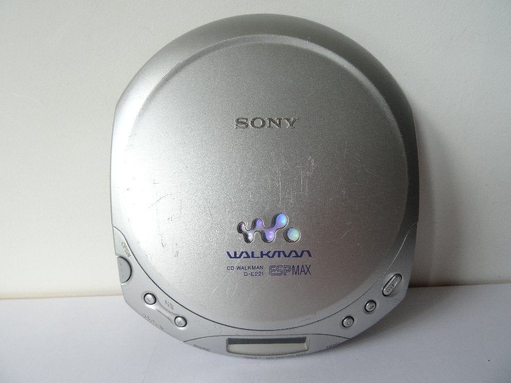 Sony D-E221 Discman – Werkt perfect - Top Geluid Goed Model, Ophalen of Verzenden, Discman