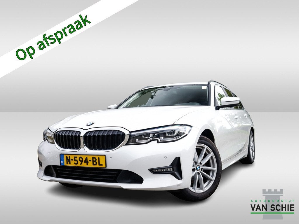 BMW 3 Serie Touring 320i Business Edition 1e-Eig. & Dealer-O, Gebruikt, Euro 6, 4 cilinders, Wit