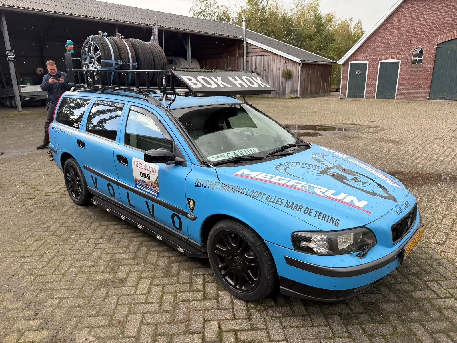Volvo V70 2.4  carbagerun/megarun/runner, Auto's, 1556 kg, 1800 kg, Zwart, Stationwagon