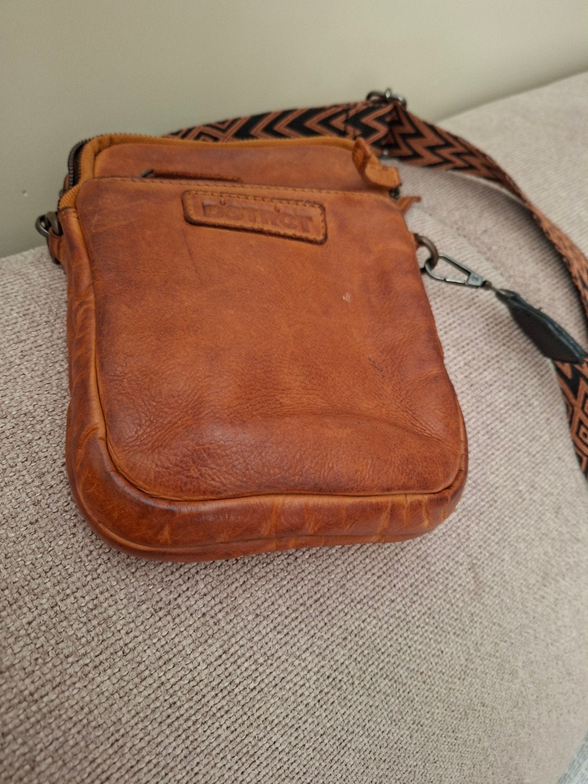 Leren schoudertasje met verstelbare band, Sieraden, Tassen en Uiterlijk, Tassen | Schoudertassen, Overige merken, Gebruikt, Bruin