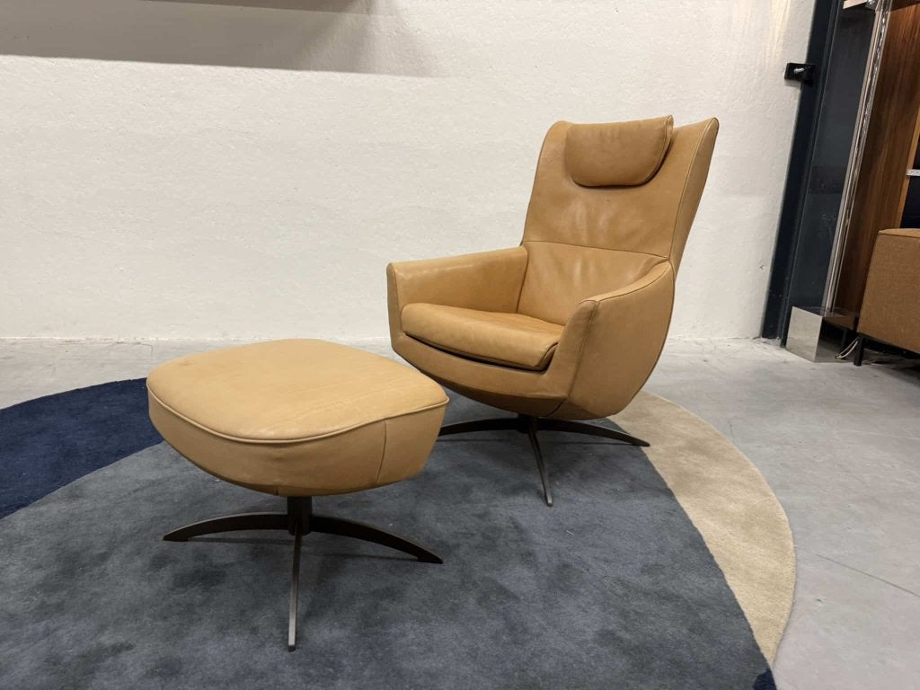 Jori Griffon Lounge fauteuil met voetenbank bruin leer, Huis en Inrichting, Fauteuils, Jori, Leer, Ophalen of Verzenden