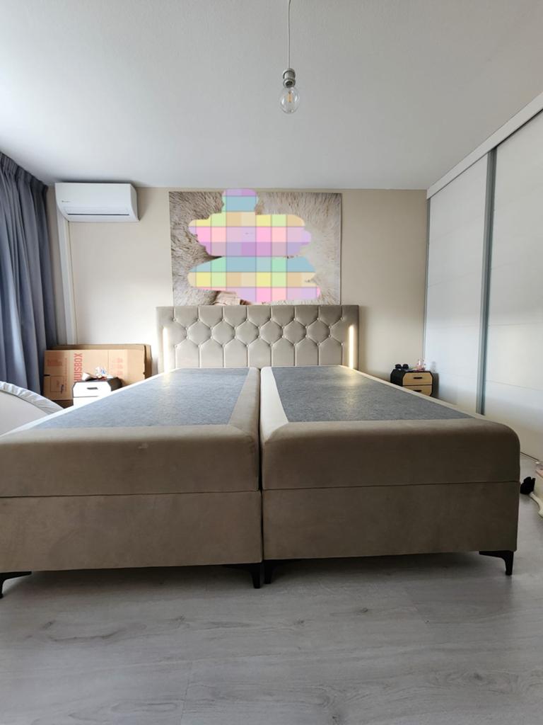 Boxspring 180x220 met opbergruimte en verlichting, Huis en Inrichting, Slaapkamer | Boxsprings, Ophalen, Tweepersoons, Zo goed als nieuw
