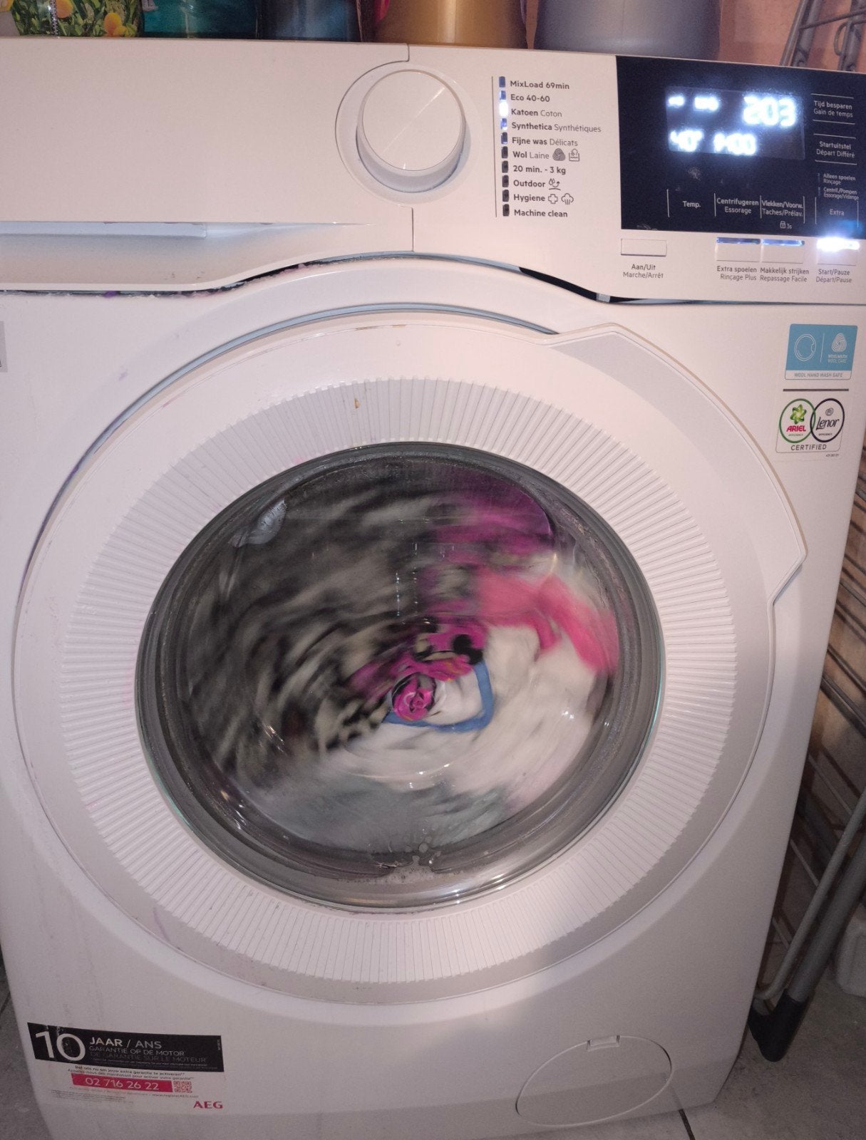 AEG 8000 Series 10kg wasmachine - Zo goed als nieuw, Ophalen, 1200 tot 1600 toeren, 10 kg of meer, Zo goed als nieuw