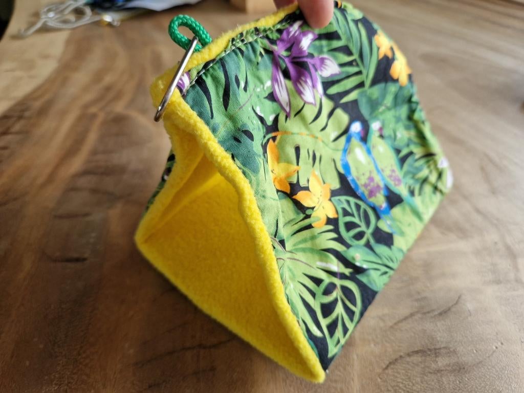 Vogel huisje/ tent on in te slapen, Ophalen, Nieuw, Hout, Vogelkooi