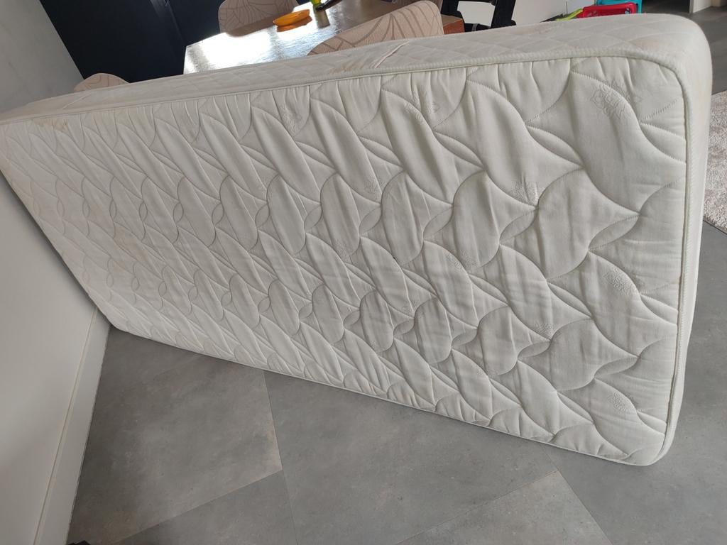 Eenpersoons matras 90x200 - Gratis af te halen, Ophalen, Gebruikt, 90 cm, Eenpersoons