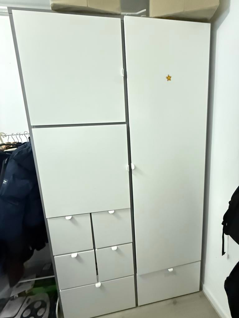 Witte kledingkast, schoenenkast en bureau - complete set, Ophalen of Verzenden, Zo goed als nieuw