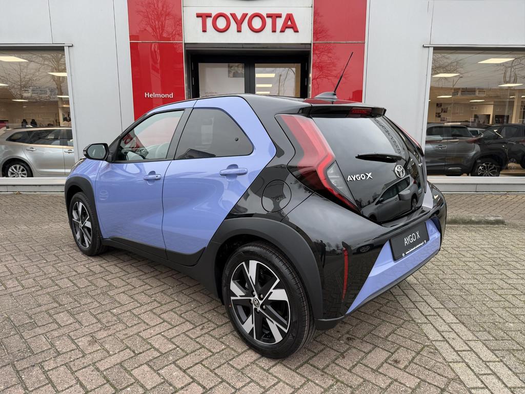 Toyota Aygo X Hybrid 115 pulse Lavender | Nieuw geleverd | B, Stof, Gebruikt, Euro 6, 4 stoelen