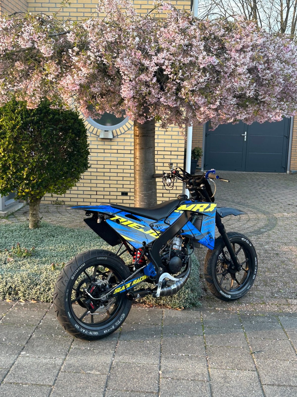 Rieju MRX gereviseerd en opnieuw opgebouwd, Ophalen, 6 versnellingen, Maximaal 45 km/u, Nieuw