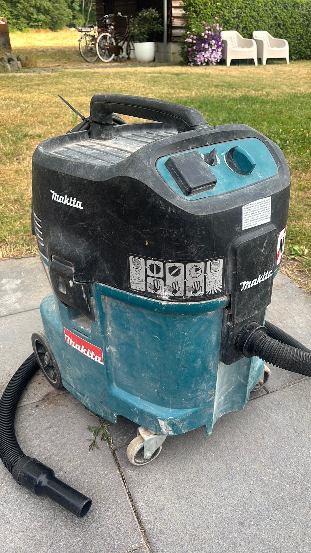 Makita stofzuiger bouwstofzuiger, Doe-het-zelf en Verbouw, Reinigingsmachines, Ophalen of Verzenden, Zo goed als nieuw