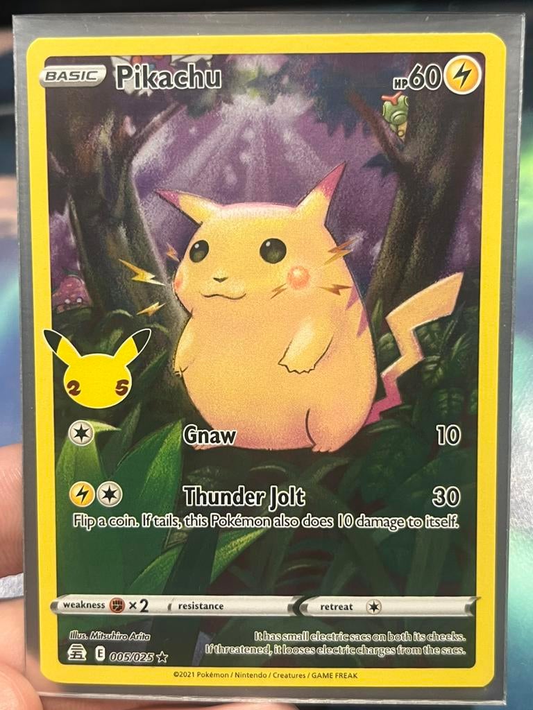 Pikachu 005 Celebrations Full Art, Hobby en Vrije tijd, Verzamelkaartspellen | Pokémon, Ophalen of Verzenden, Nieuw