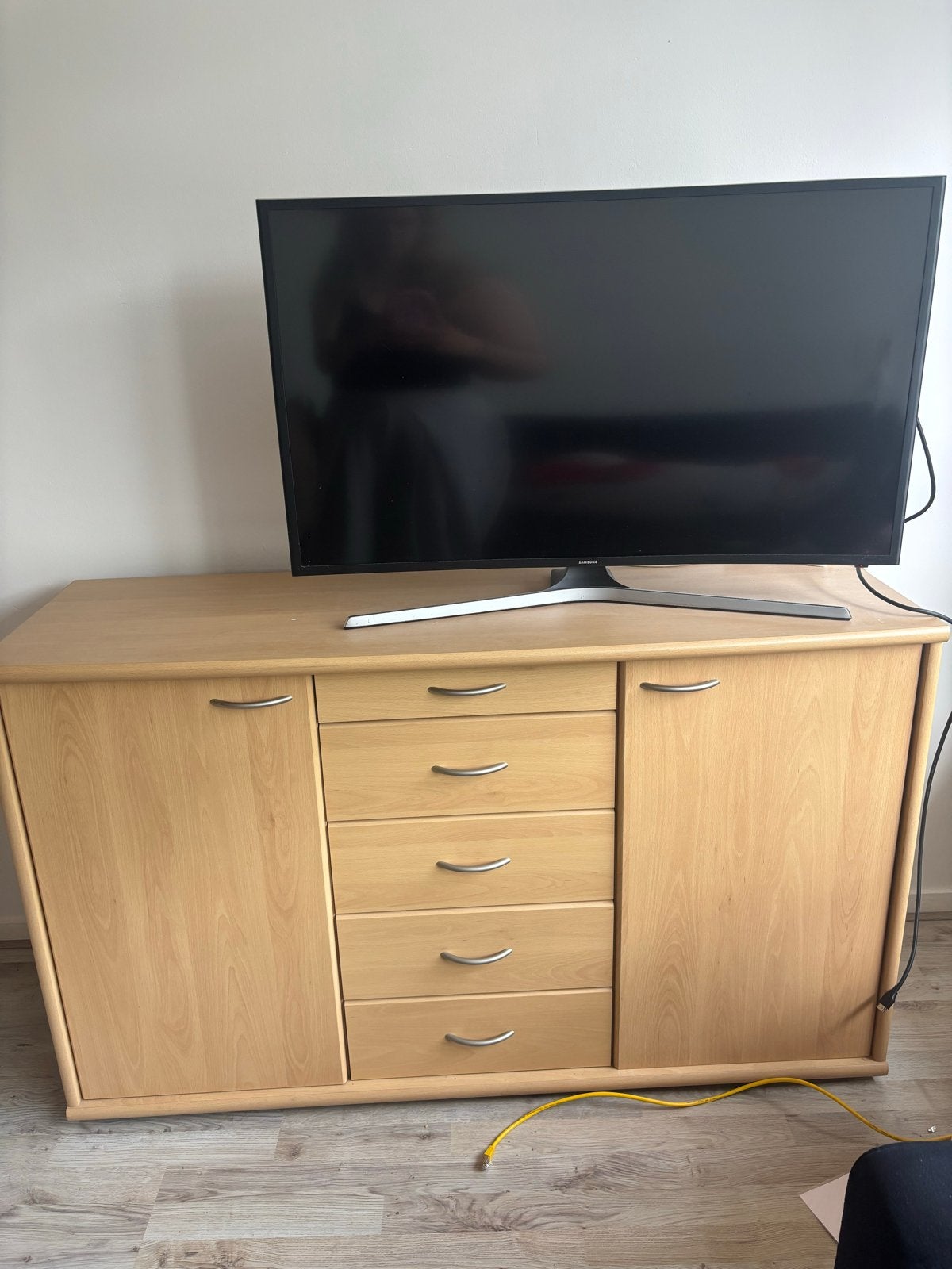 Gratis af te halen: ladekast/dressoir/ tv meubel, Ophalen, Gebruikt, 100 tot 150 cm, Met lade(s)