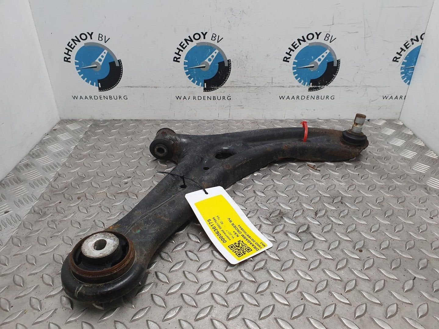 FORD KA+ DRAAGARM ONDER RV 2017, Ophalen of Verzenden, Gebruikt, ARN erkend