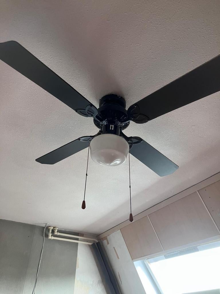 Te koop plafoon vendtilator met verlichting, Ophalen of Verzenden, Plafondventilator