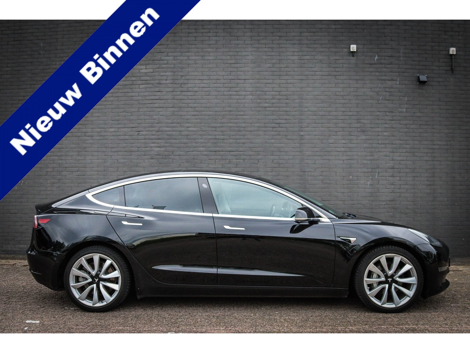 Tesla Model 3 Long Range AWD 75 kWh Net binnen-Nu al te bezi, Auto's, Tesla, Automaat, Zwart, Stoelverwarming, Zwart