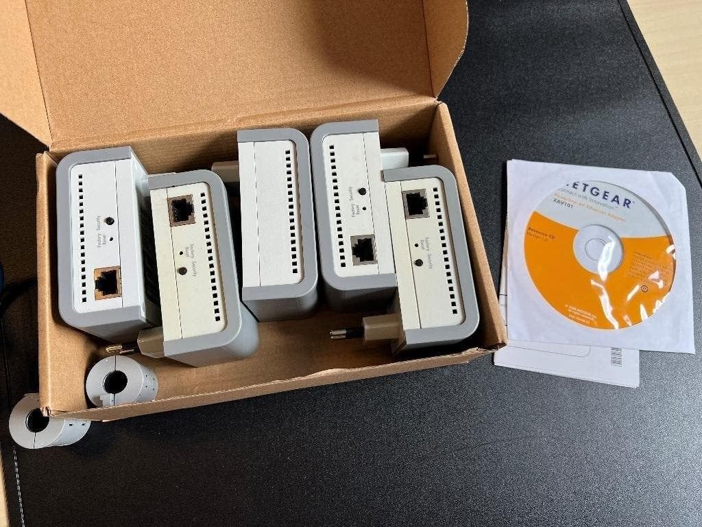 5x Netgear Powerline AV Ethernet XAV101, Computers en Software, Powerlines, Ophalen of Verzenden