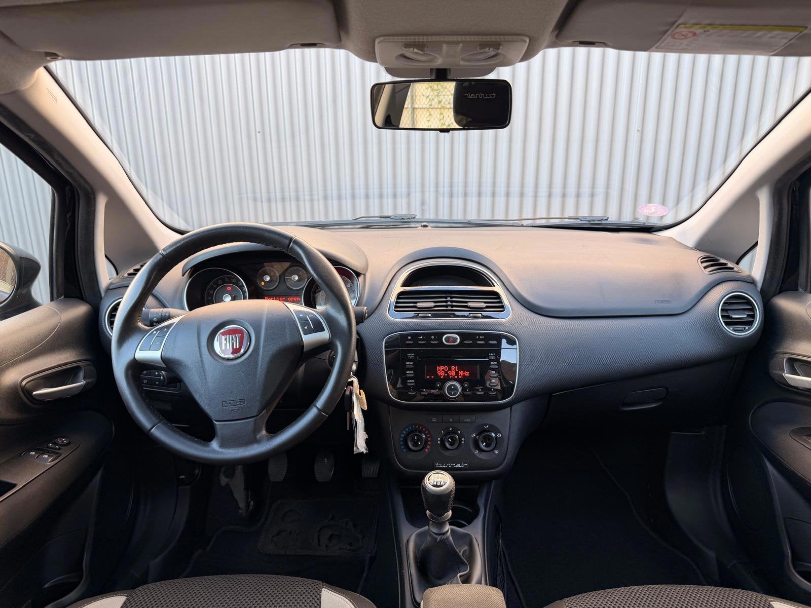 Fiat Punto Evo 0.9 TwinAir Easy|Nieuwe koppeling & Distribut, Auto's, Fiat, Voorwielaandrijving, Euro 5, 86 pk, Gebruikt